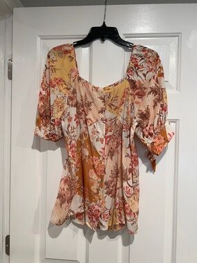 LC Lauren Conrad Floral Patchwork Puff-Sleeve Top in Pink & Mustard